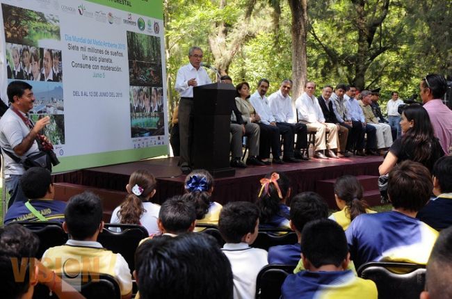 El ejemplo, baluarte para el cambio de cultura en la protección al medio ambiente: SJG