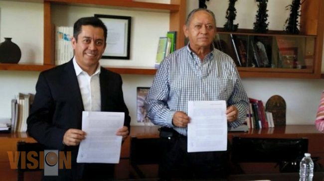 Formalizan convenios de infraestructura turística para municipio de Pátzucaro y Jiquilpan