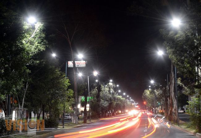 Ayuntamiento atiende de manera inmediata reportes de luminarias