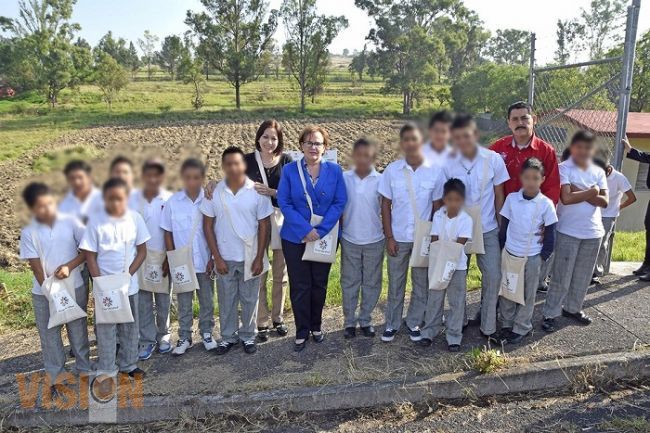 DIF instala proyectos productivos en Casa Hogar, 