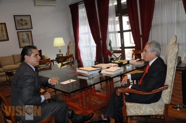 Acuerdan Salvador Jara y Silvano Aureoles para que transición de gobierno no desestabilice