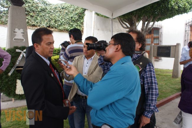 Anuncian la creación de la Unión de Periodistas del Valle : Raúl González Nova
