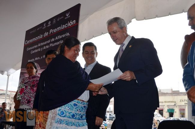 Artesanías michoacanas enriquecen oferta turística de Morelia