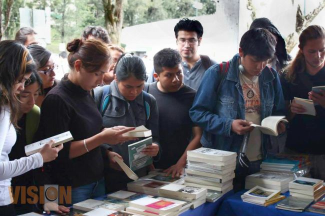 Oferta Facultad de Historia de la UM libros a bajo costo
