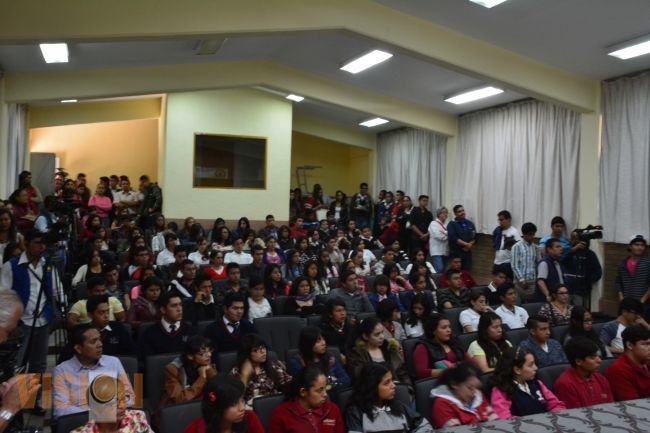 Sólo hay educación, donde existe la voluntad de aprender: Paz Hurtado
