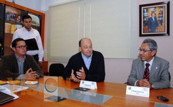 Firma convenio UM y empresa privada para generar energía limpia