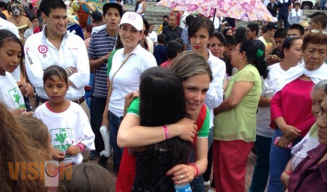 Ley de adopción para todo el país, propuesta de Daniela de los Santos