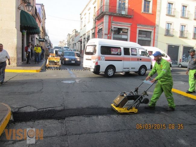 Baches y malas obras en Morelia, son omisión o corrupción de Ayuntamiento: Barragán