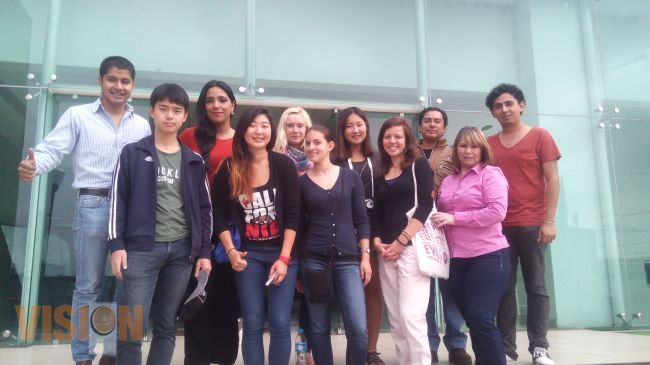 Jóvenes del mundo realizan labor comunitaria en beneficio de Morelia