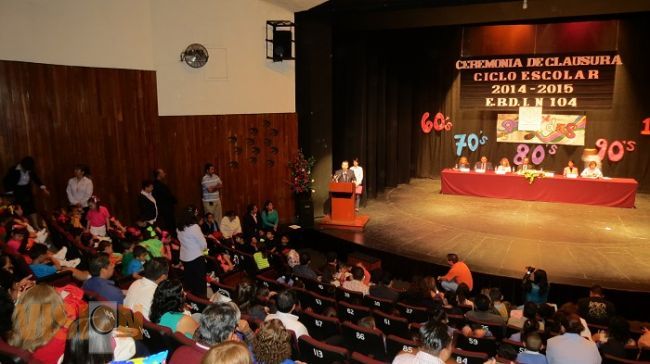 Clausura ciclo escolar la EBDI 104 del ISSSTE en Morelia