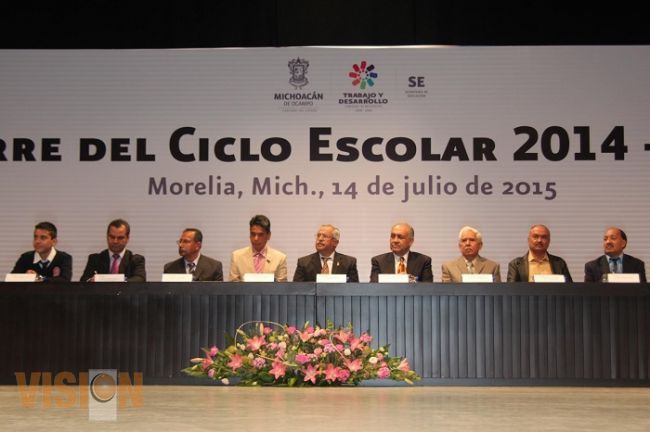 Prepararse para emprender el futuro, es una tarea que tiene la comunidad educativa