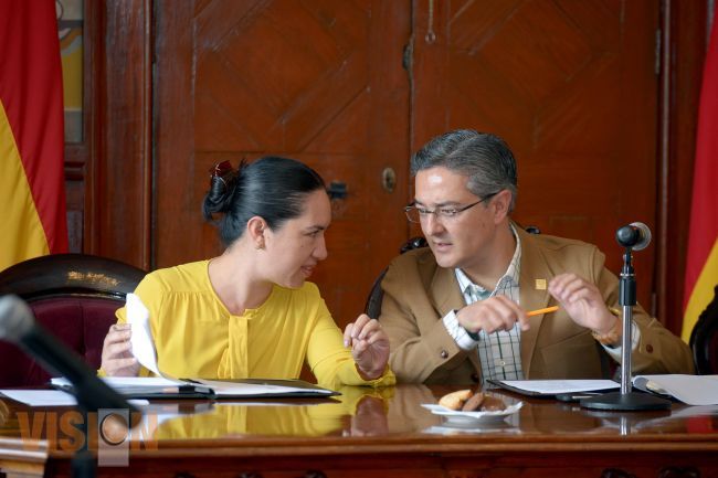 Proponen regular espectáculos de contacto para proteger a deportistas