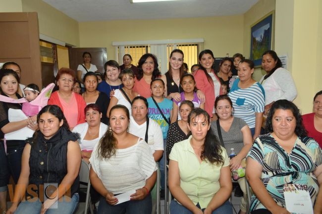 Ofrecen a mujeres morelianas  opciones de superación escolar