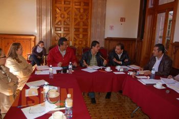 Congreso sin facultades para designar plazas a normalistas