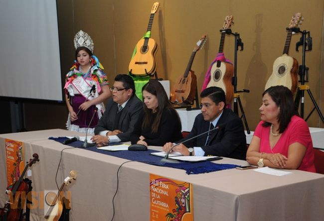 Anuncian la Feria Nacional de la Guitarra, Paracho 2015