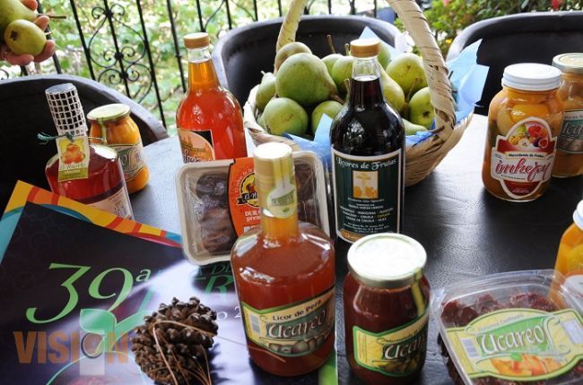 Invitan a la Feria de Ucareo