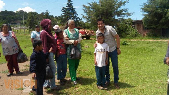 Cercanía y Solución, sello de Carlos Paredes