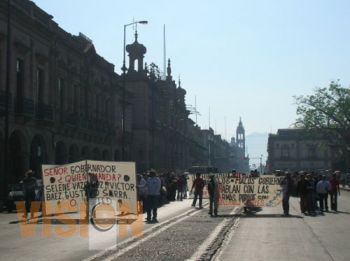 Marcha de antorchistas provoca caos vial: SSP-DF