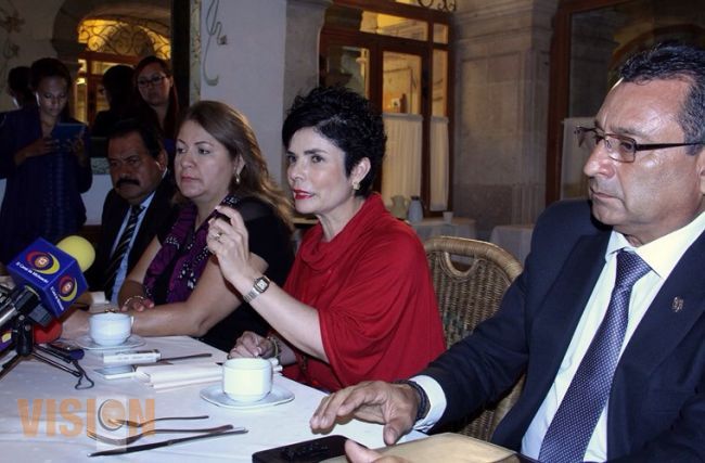 Llaman diputados perredistas a no ser religiosos y reformar Código Familiar 