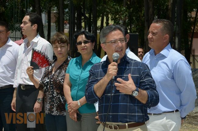 Mejorar el uso de los espacios públicos fortalece la cohesión social: Salvador Abud