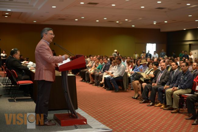 Nuevos gobiernos, oportunidad  para mejorar: Salvador Abud