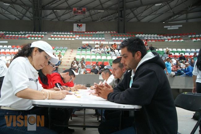 Abren posibilidad de mil 399 vacantes para trabajo temporal en Estados Unidos 