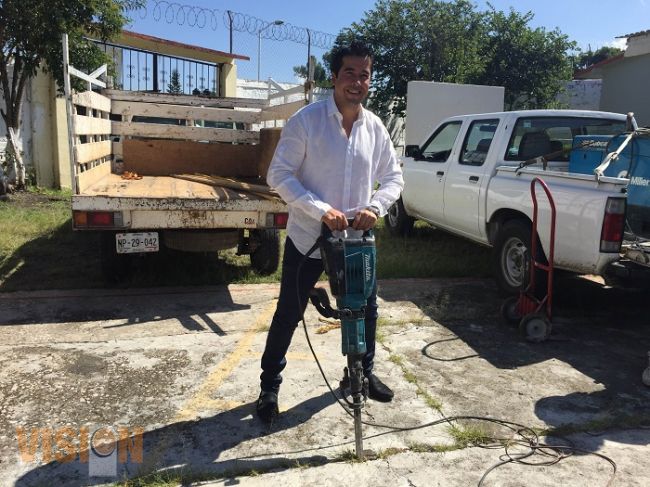 Arranca Carlos Paredes Techumbre en Primaria de Tuxpan