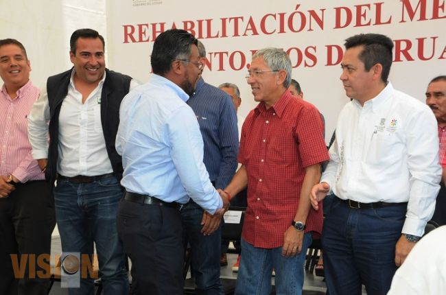 Uruapan se viste de fiesta, inauguran remodelación del mercado gastronómico