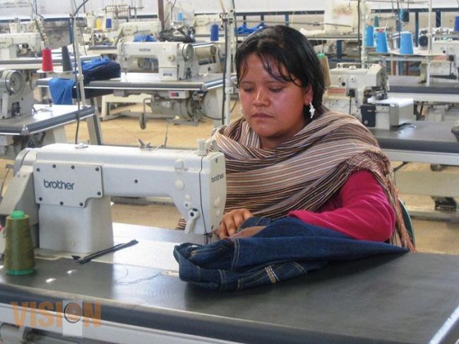 Primera producción textilera de Urapicho, ejemplo de las mujeres purépechas 