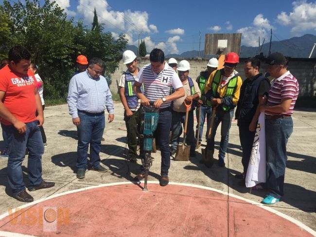Arranca construcción Carlos Paredes en Tuxpan