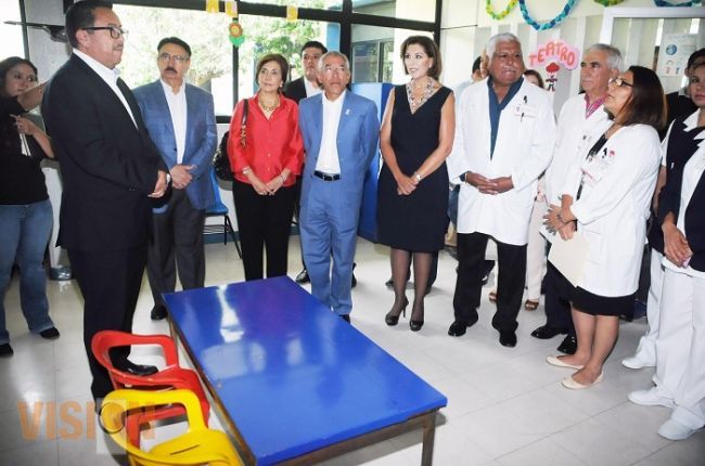 Inaugura Salvador Jara Tomógrafo que benficiará a 21 municipios de la región de Zamora