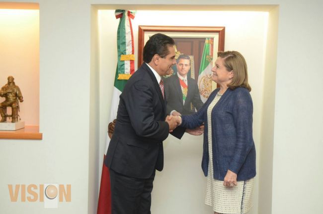 Explica Arely Gómez radiografía de Michoacán en materia de seguridad a Silvano Aureoles