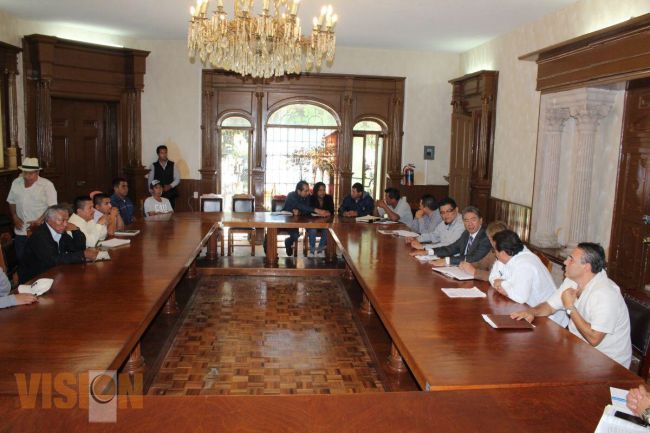 Secretario de Gobierno atiende demanda de pueblos indígenas