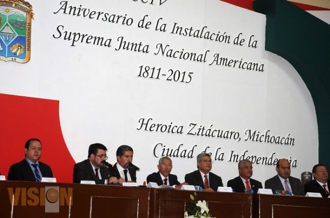 Asiste Salvador Jara a entrega de Presea, 