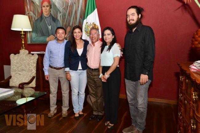 Gobernador Jara reconoce a michoacanos ganadores del Premio Nacional de la Juventud 2015 