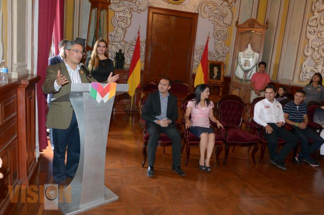 Escuchar y apoyar a los jóvenes es garantizar el desarrollo: Abud Mirabent‏