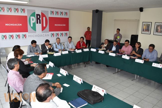 Diálogo y coordinación, prioridad del PRI en la 73 Legislatura: Agustín Trujillo