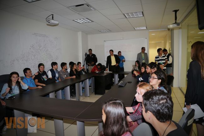 C4 recibe visita de estudiantes de la Universidad Vasco de Quiroga