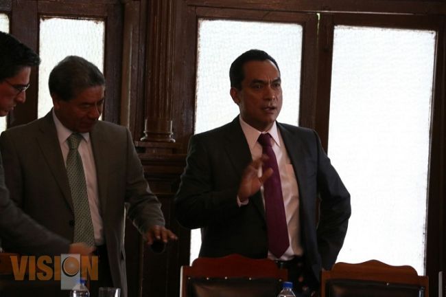Habrá transición cordial, transparente y legal en todas las áreas administrativas: Adrián López