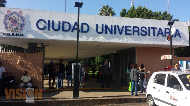Clases con normalidad en la UMSNH