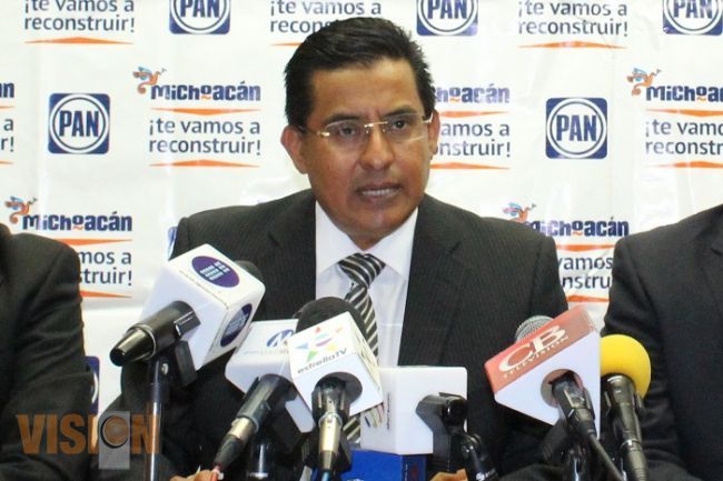 Obsesiva y turbia la decisión de Jara por el reemplacamiento: PAN