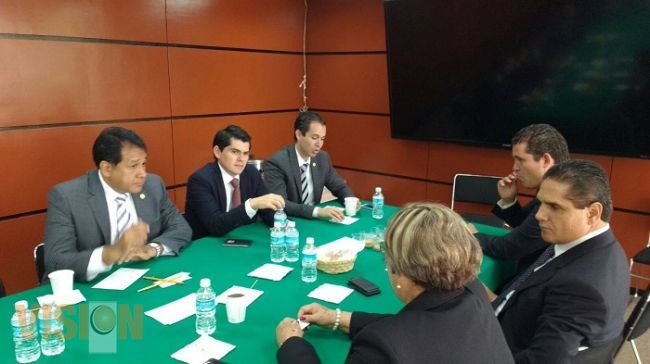 Acuerdan diputados del PRI informar a la población recursos que bajaran al estado