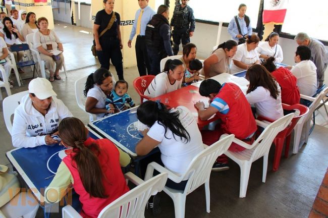 En Michoacán 579 niños y jóvenes reciben la pensión del Seguro de Vida para Jefas de Familia