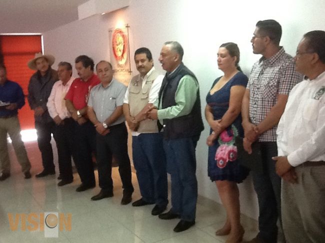 PRI capacita a 24 alcaldes que serán gobernados por cenecistas 