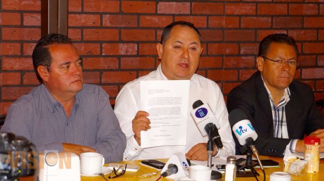 Lalo Tena pretende retener prestaciones de trabajadores de manera ilegal: Frente Democrático SUEUM 