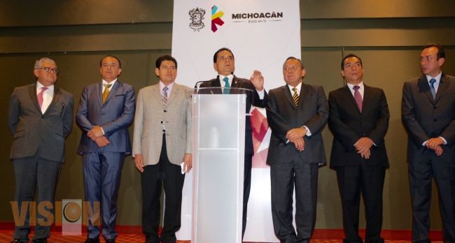 Lanza Silvano Aureoles una luz para proveedores, pagará a pequeños empresarios y medios