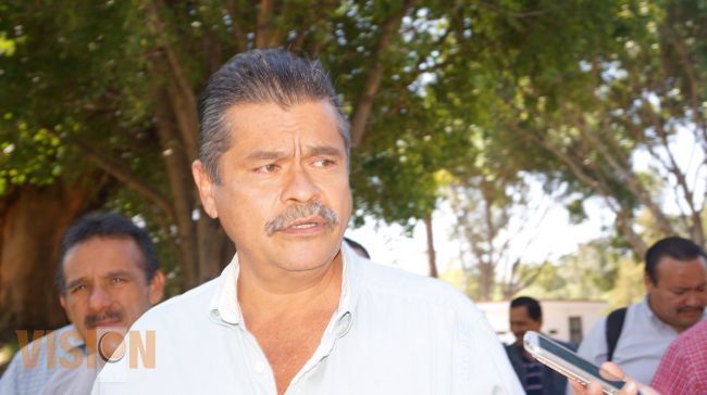 Se reúne gobierno del estado con líder de la CNTE para establecer su relación bilateral 