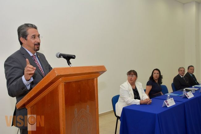 Los nicolaitas llamados a fortalecer la autonomía universitaria: Medardo Serna
