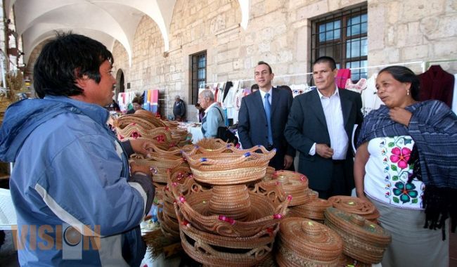 Antonio Soto Sánchez apuesta por el trabajo artesanal en Michoacán