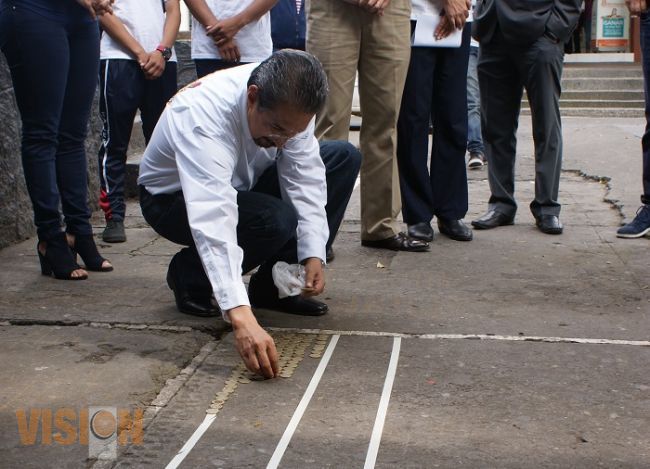 Encabeza rector de la UMSNH colecta a favor de la Preparatoria Eduardo Ruiz